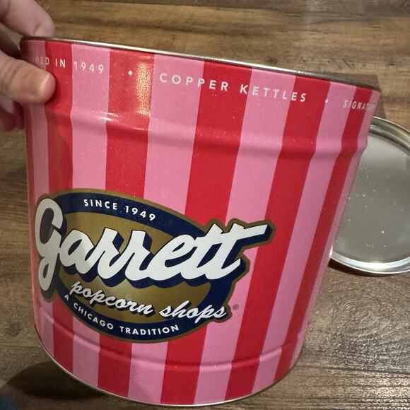 Garrett Popcorn Shops Tin Empty Pink Stripes 7" Tall 9" Diameter Chicago - Picture 12 of 13